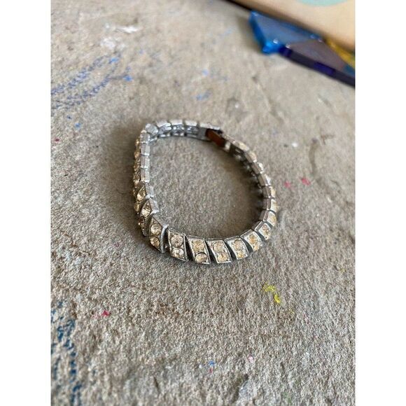 Vintage Bracelet Silver Tone Rhinestone 1940s Chainlink - Picture 2 of 11